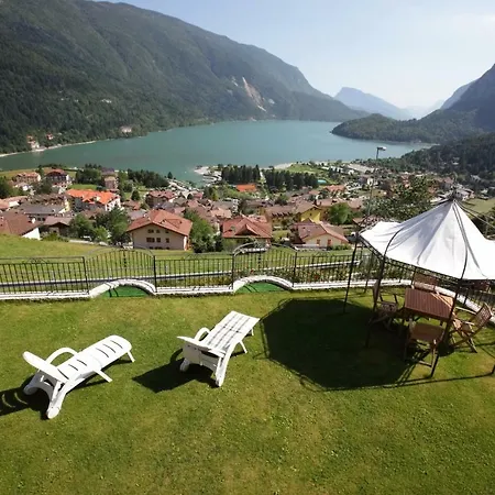 Villa Gardenia Molveno Exterior photo